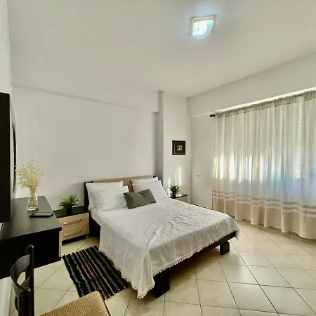 Orik Apartment *